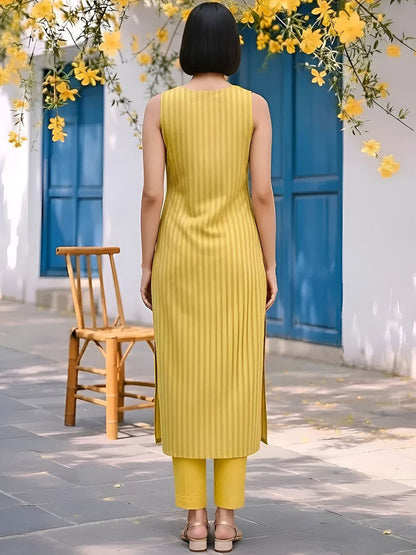 Printed Pure Cotton Round Neck Kurta & Trousers