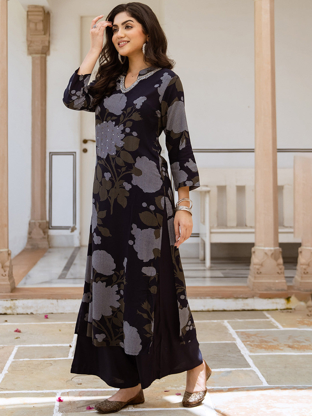 Floral Printed Notch Neck Sequinned Straight Kurta & Palazzos