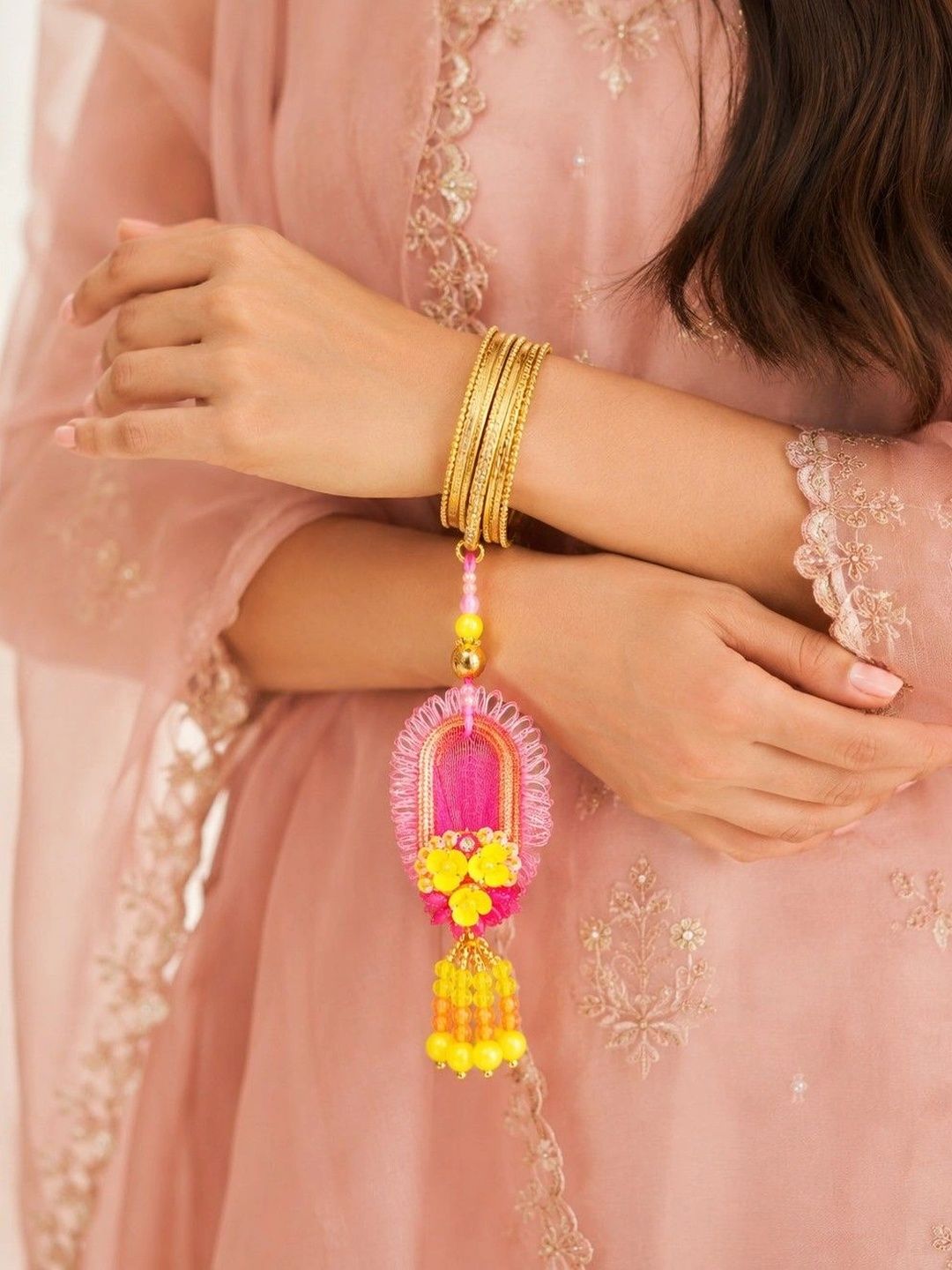 Dhiyona Rakhi