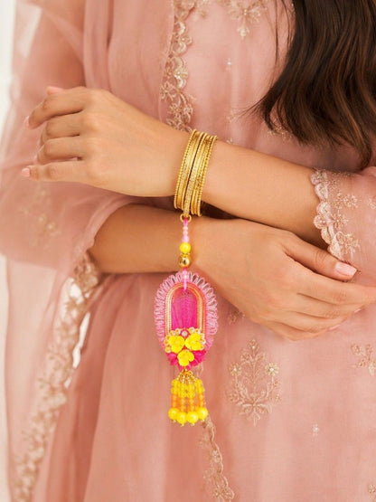 Dhiyona Rakhi