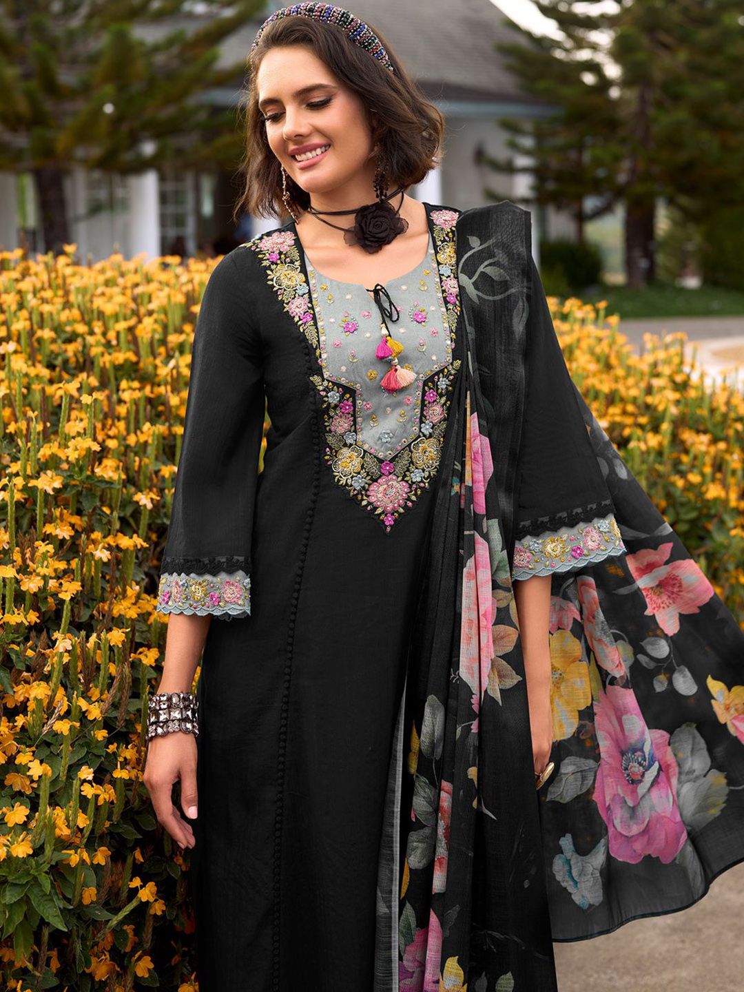 Dhiyona IE Floral Embroidered Thread Work Pure Cotton Kurta with Trousers & Dupatta