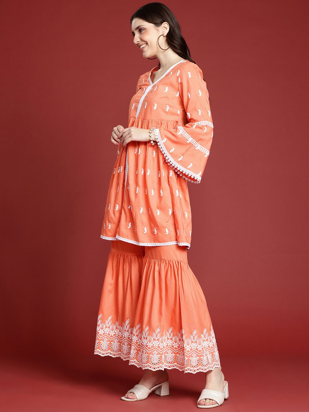 Dhiyona AN Ethnic Motifs Embroidered Kurti with Sharara