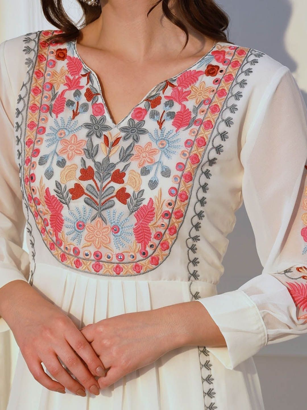 Dhiyona KL Floral Embroidered Pleated Straight Kurta with Palazzos & Dupatta