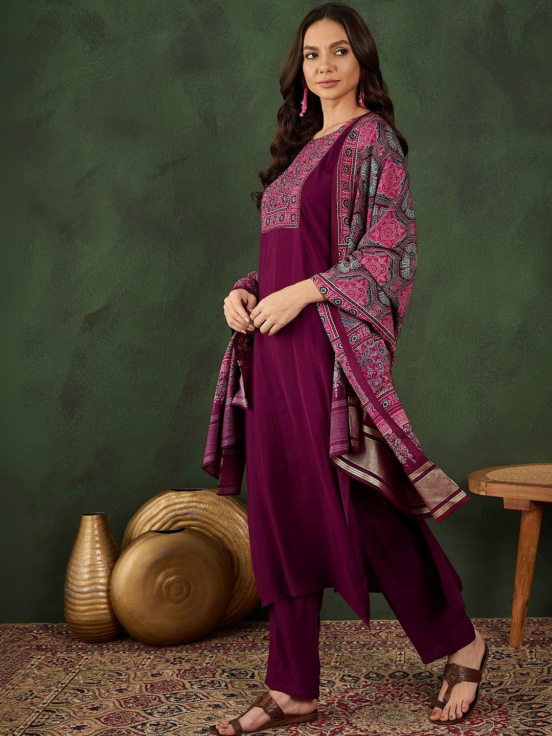 Printed Round Neck Kurta & Trousers Kurta Set