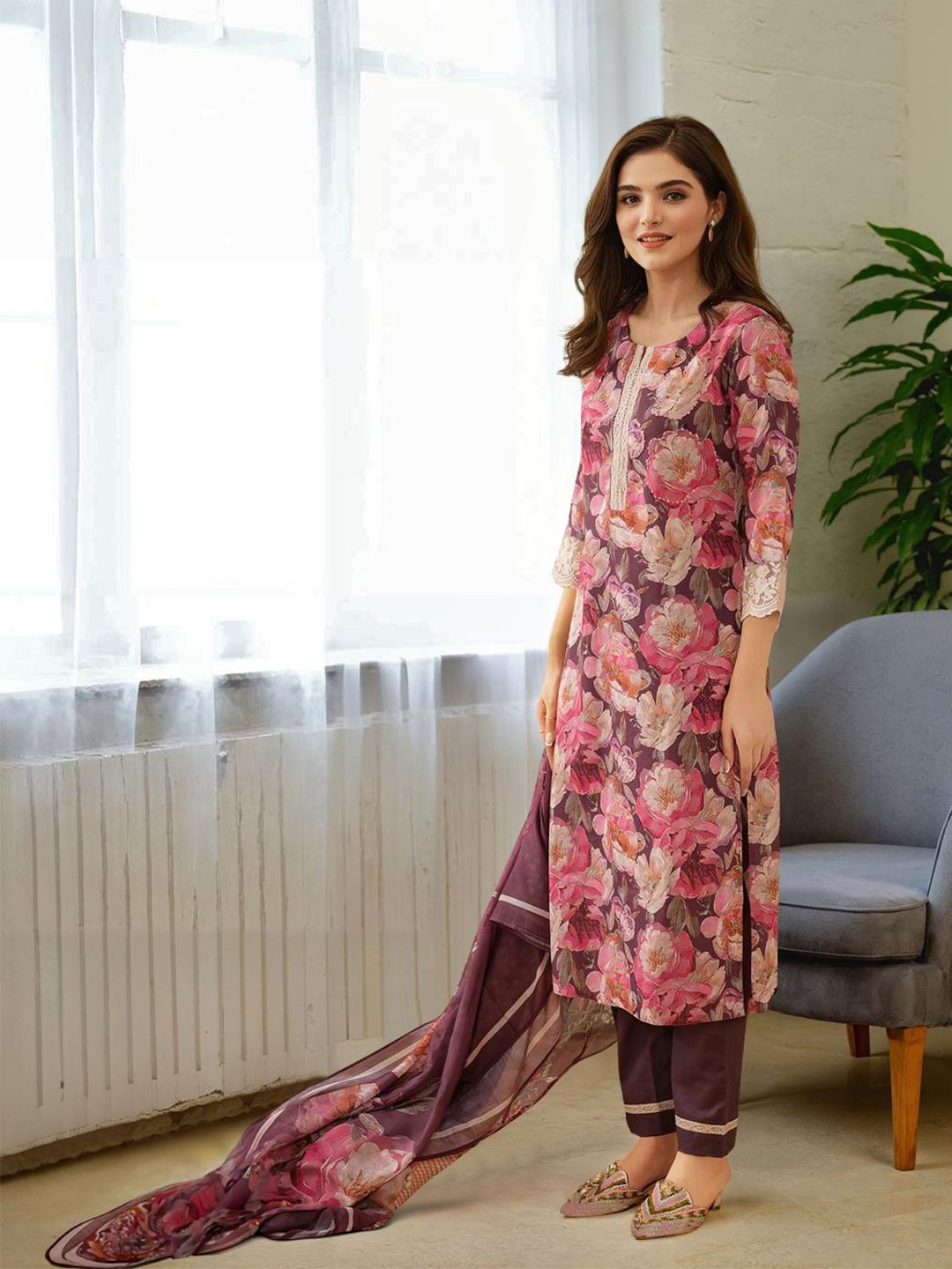 Dhiyona IS Women's Floral Printed Regular Thread Work Kurta With Trousers & Dupatta