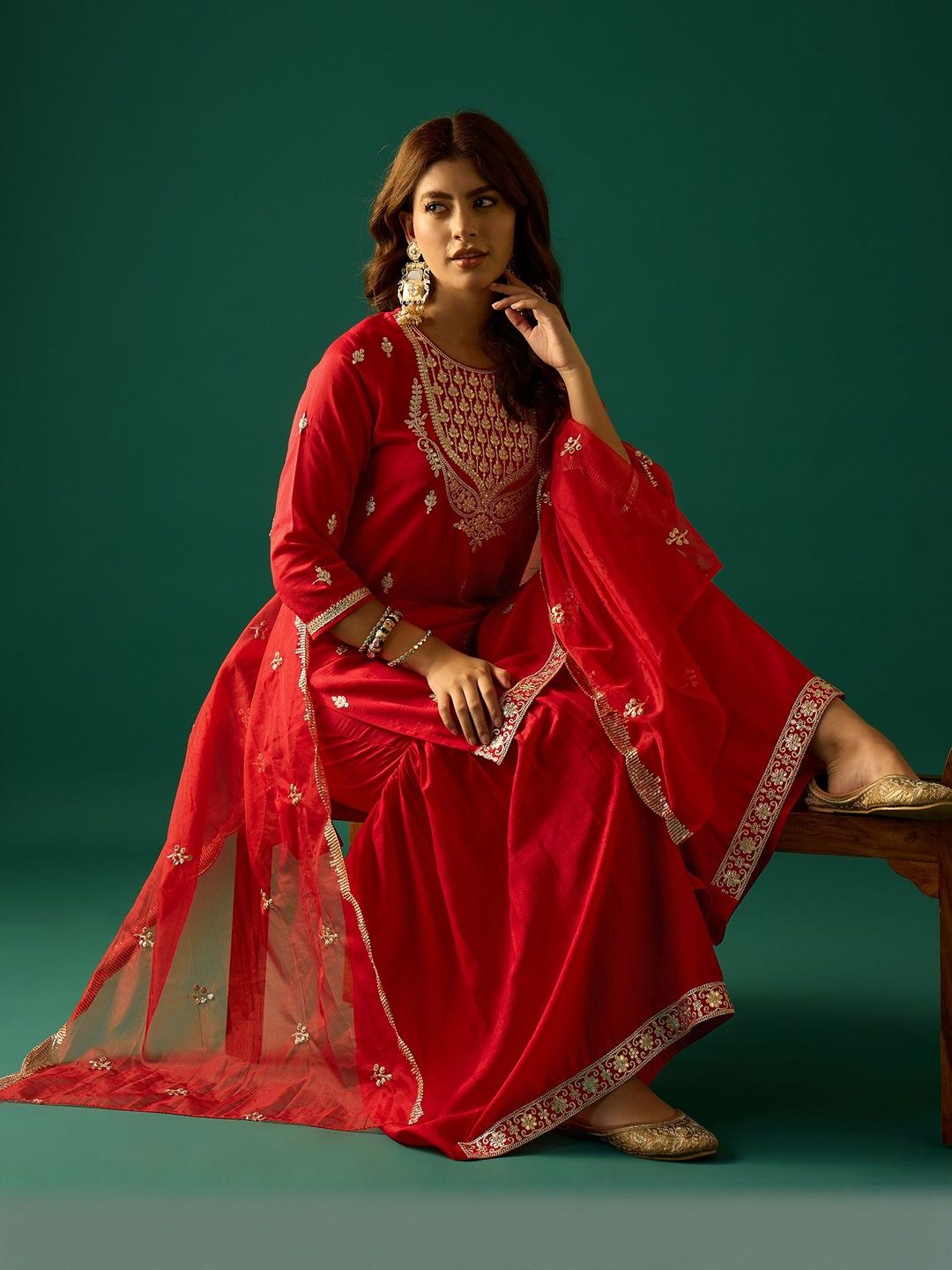 Dhiyona VA Ethnic Motifs Embroidered Zari Kurta With Sharara & Dupatta