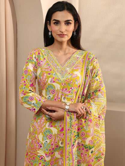 Women Ethnic Motifs Printed Regular Thread Work Kurta with Trousers & With Dupatta