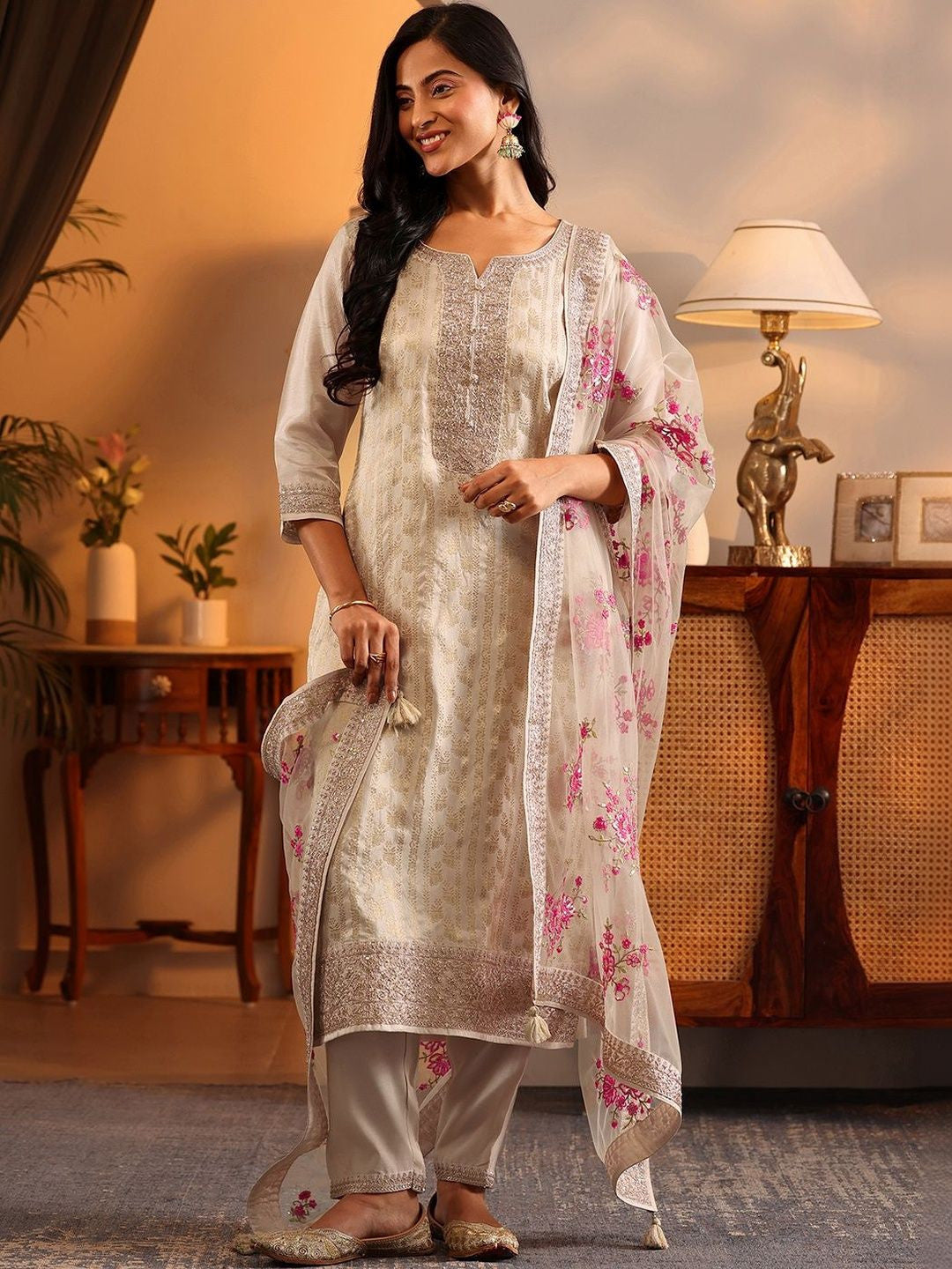Ethnic Motifs Regular Thread Work Kurta With Trousers & Dupatta