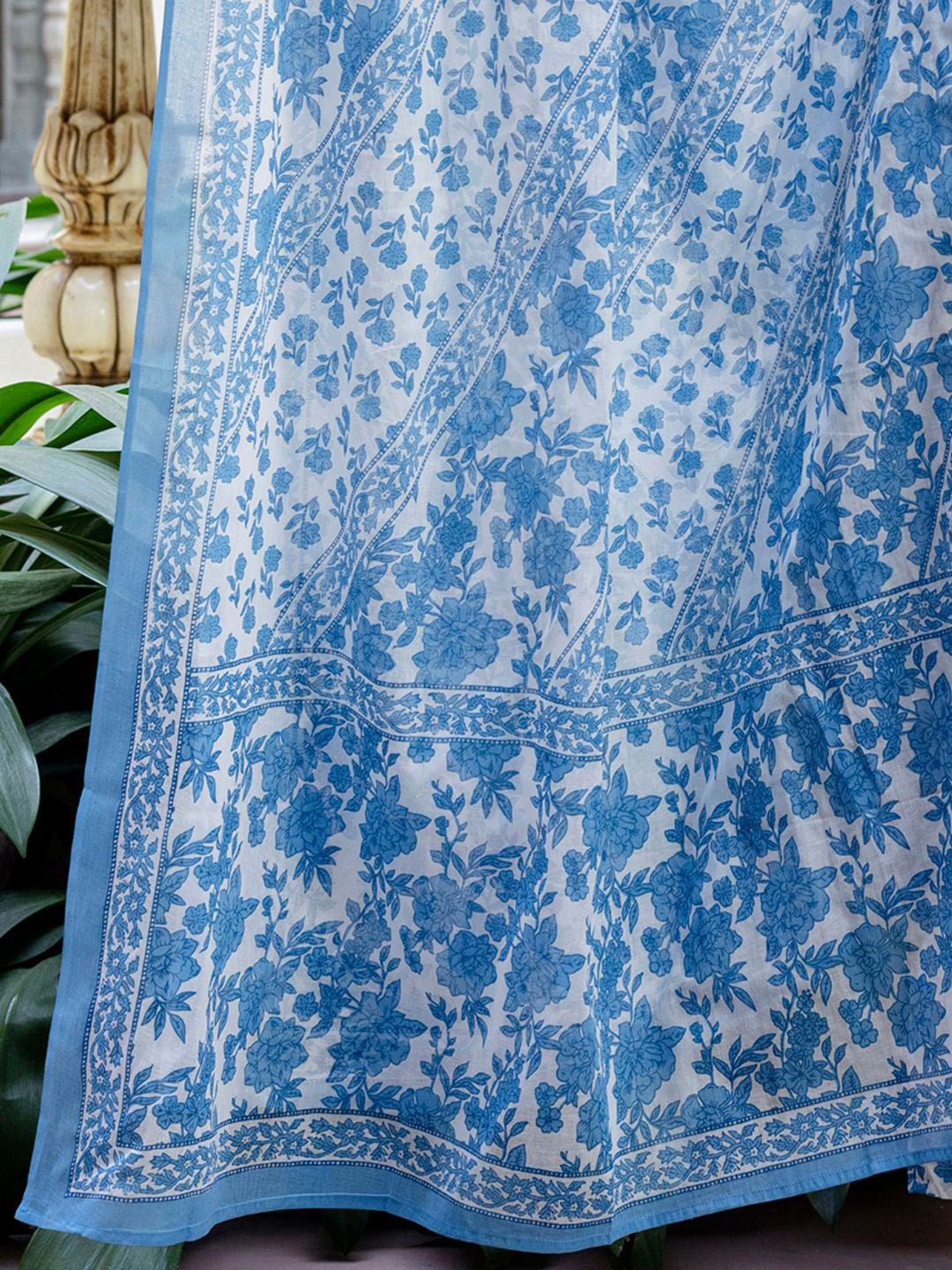 Women Floral Printed Panelled Beads and Stones Pure Cotton Kurta with Trousers & With Dupatta