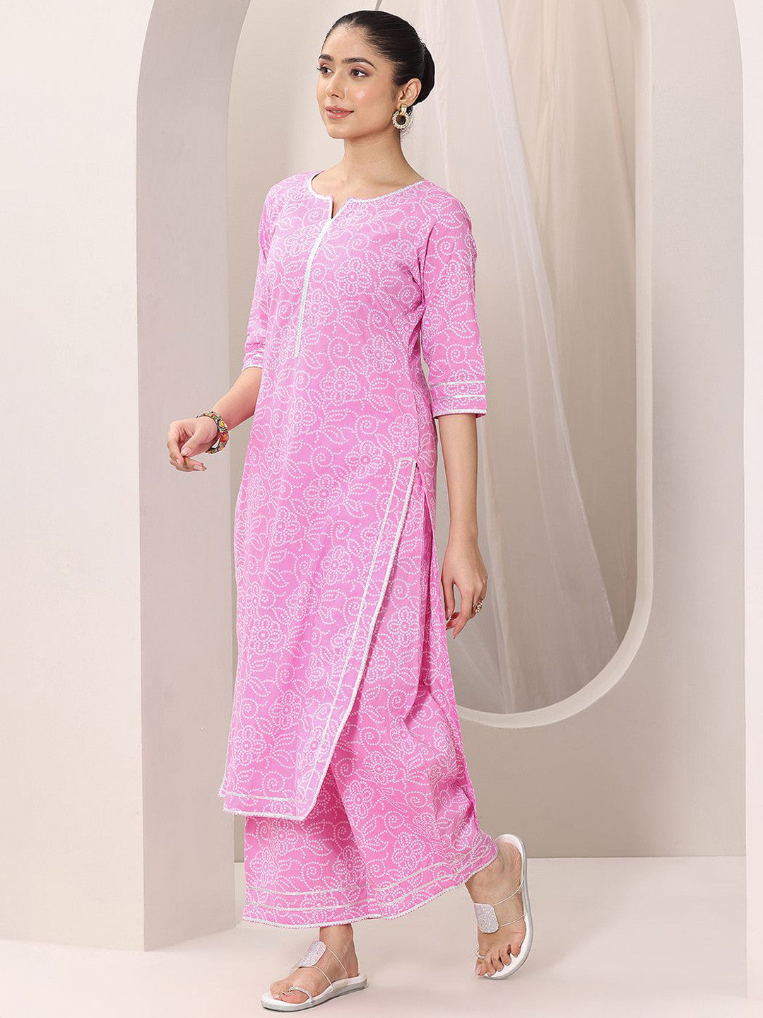 Bandhani Printed Thread Work Straight Kurta With Palazzos & Dupatta