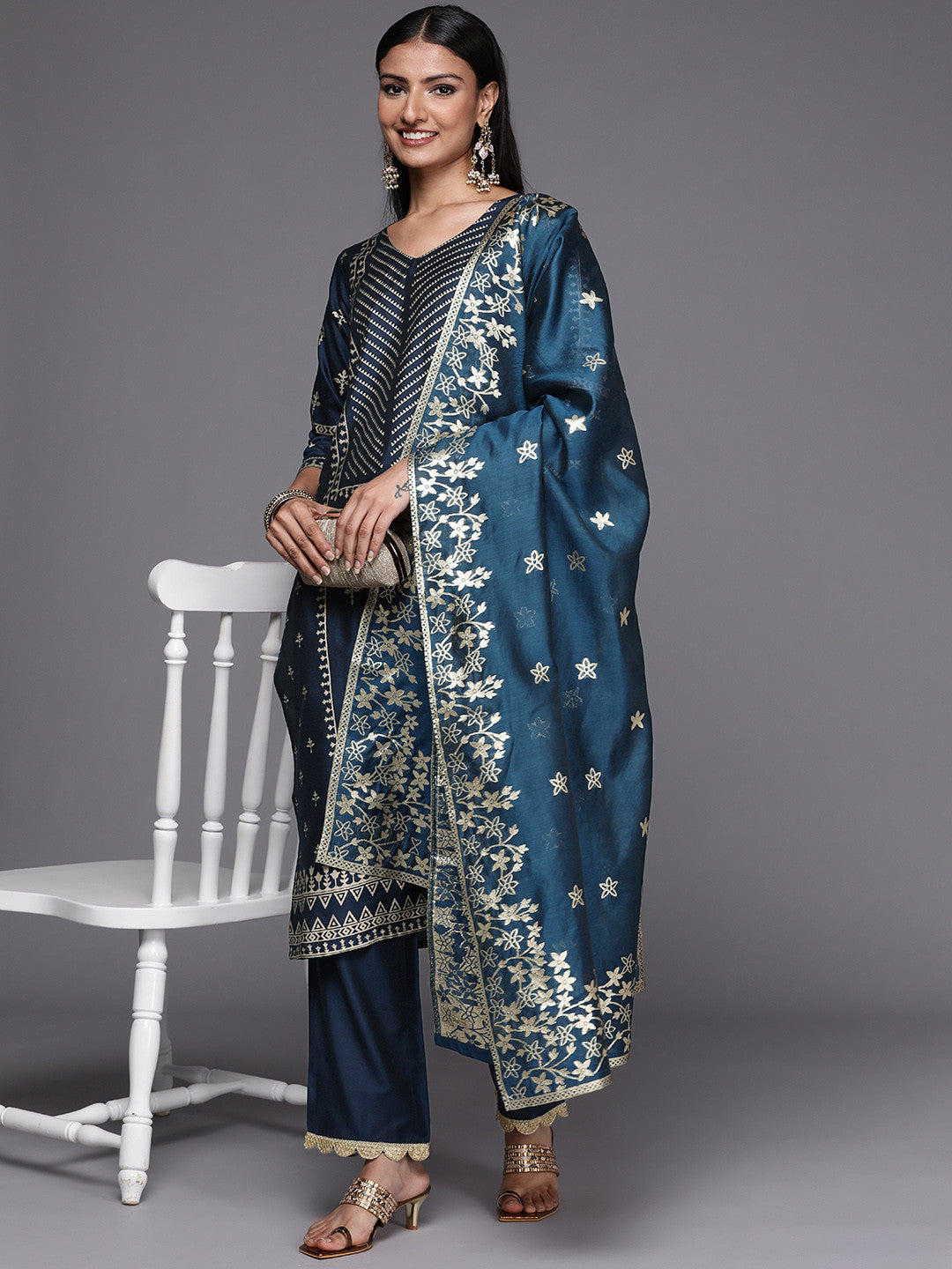 Women Blue Floral Printed Chanderi Silk Kurta with Trousers & Dupatta