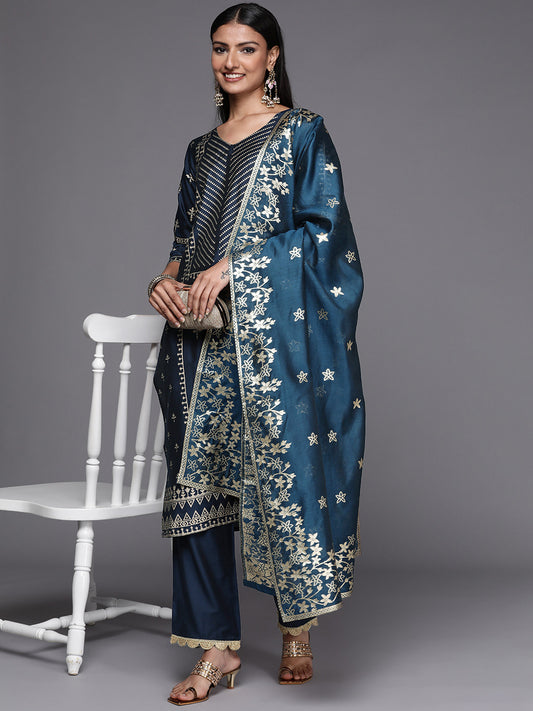 Women Blue Floral Printed Chanderi Silk Kurta with Trousers & Dupatta