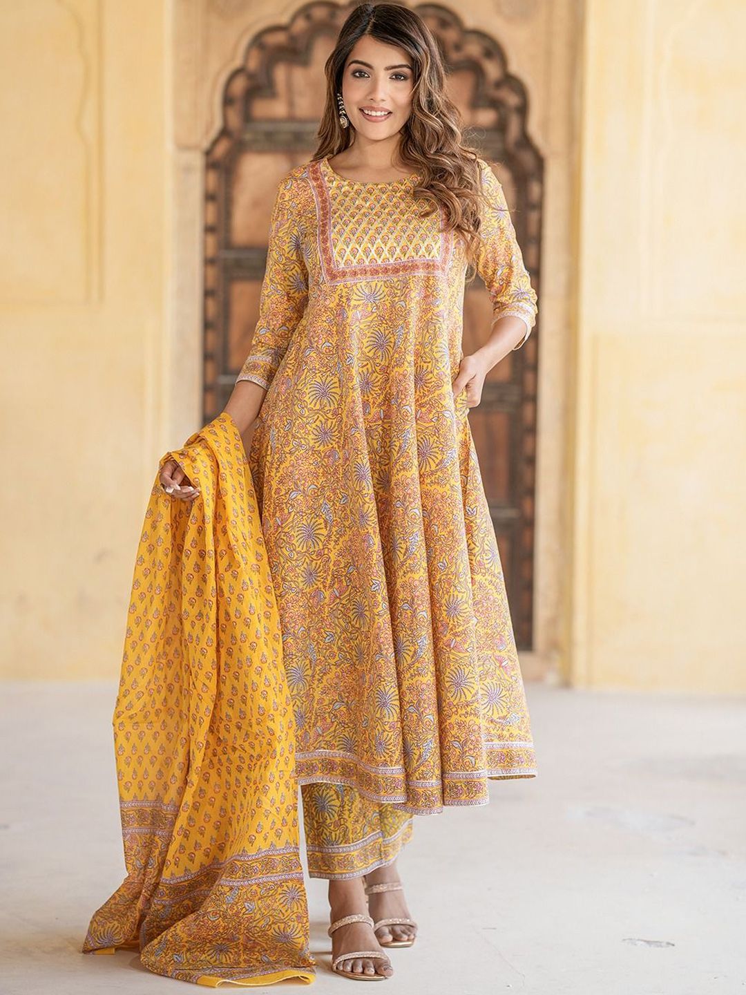 Dhiyona KL Floral Printed Pure Cotton Anarkali Kurta With Trousers & Dupatta