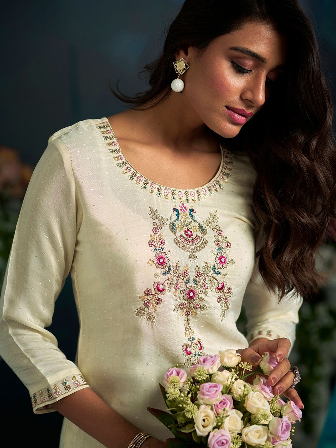 Dhiyona CH Women Floral Yoke Design Kurti with Palazzo