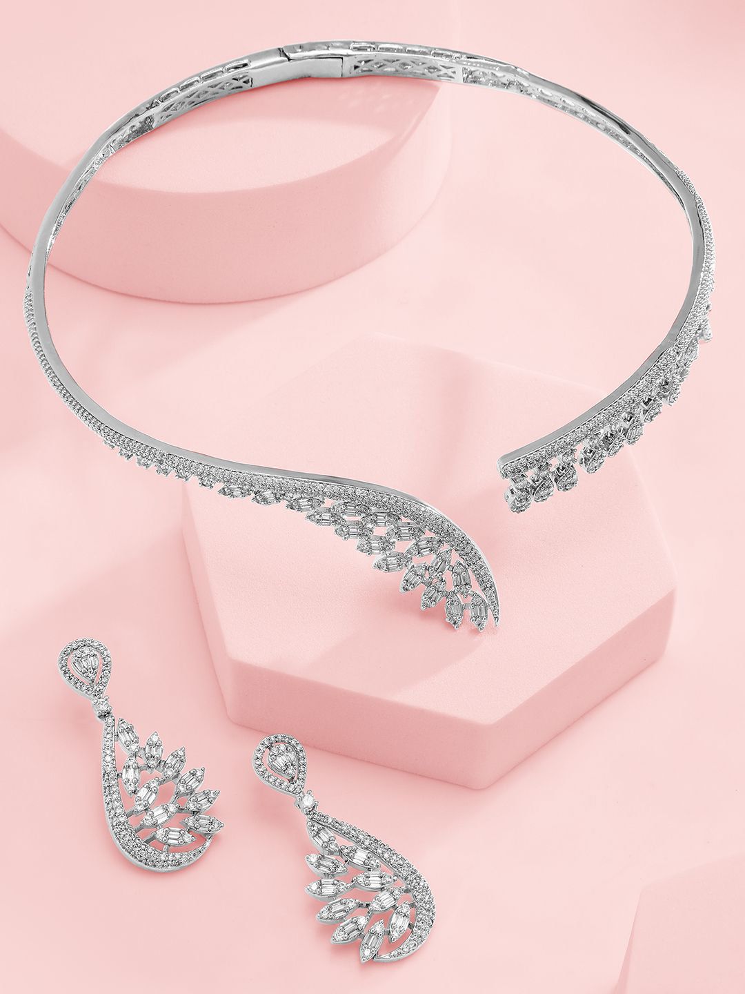 Dhiyona RJ Women's Silver-Plated AAA Cubic Zirconia Studded Leaf-Inspired Statement Choker NecklaceSet