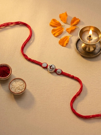 Dhiyona Thread Rakhi