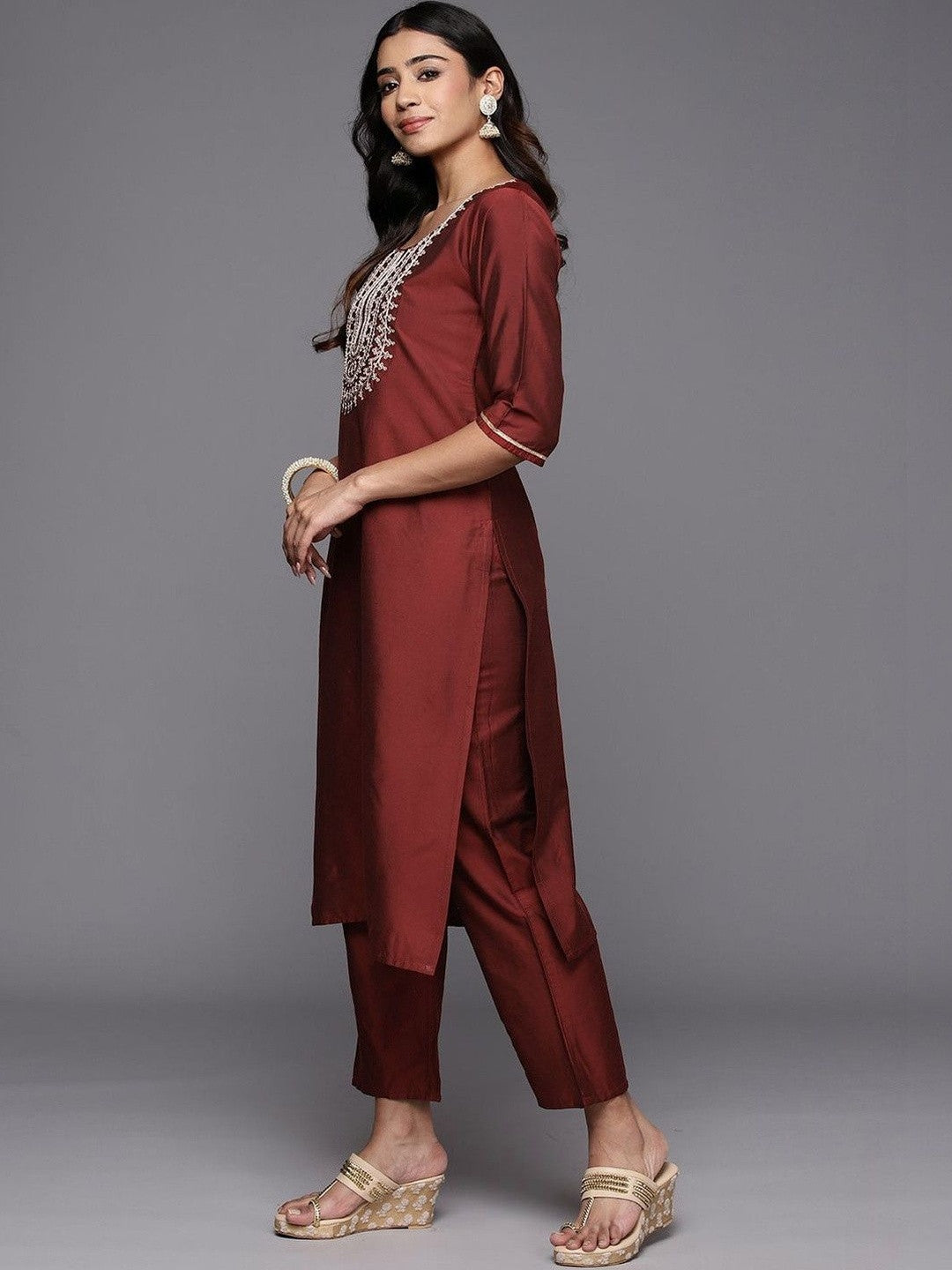 Women Ethnic Motifs Embroidered Regular Thread Work Kurta with Trousers & With Dupatta