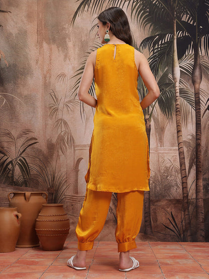 Sequinned Sleeveless Regular Kurta with Salwar