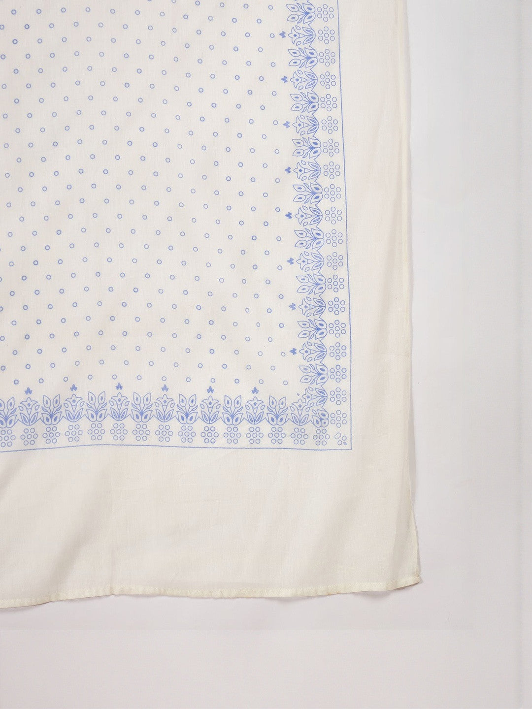 Women Cream & Indigo Blue Cotton Blend Ethnic Motifs Anarkali Kurta Set