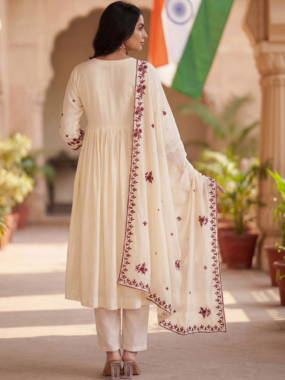 Women Ethnic Motifs Embroidered Empire Thread Work Kurta with Trousers & With Dupatta