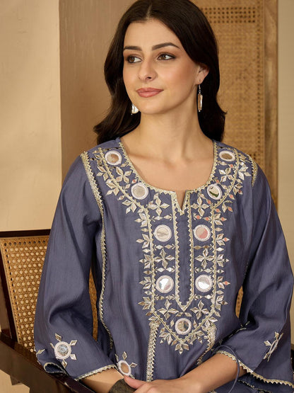 Women Purple Silk Blend Kurta Sets