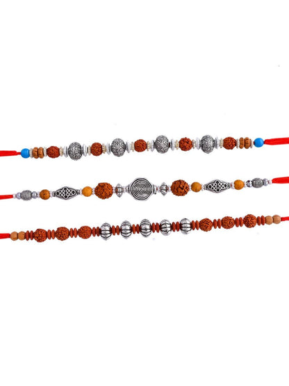 Dhiyona Rakhi