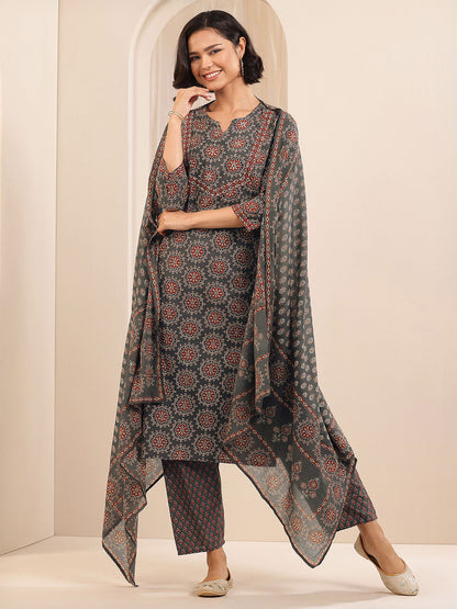 Women Ethnic Motifs Printed Regular Sequinned Kurta with Trousers & With Dupatta