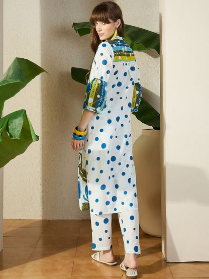 Women Floral Printed Cotton Kurta with Trousers