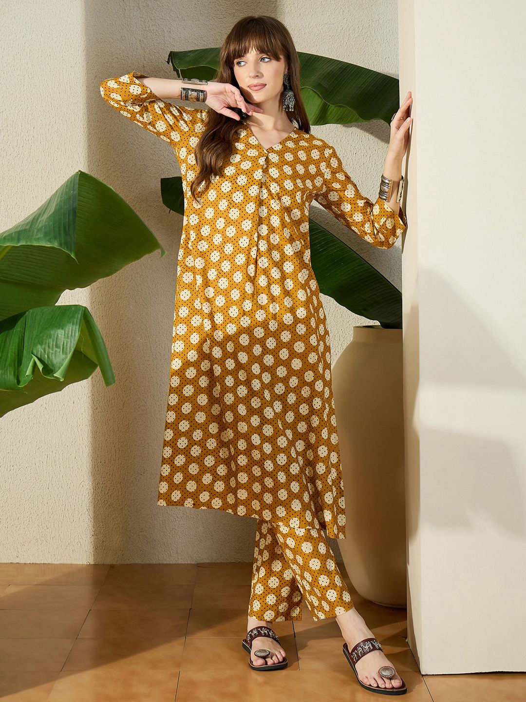 Women Mustard Printed Regular V-Neck Pure Cotton Kurta Sets