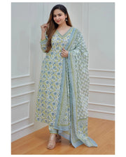 Women White Printed Viscose Rayon Kurta And Pant Set