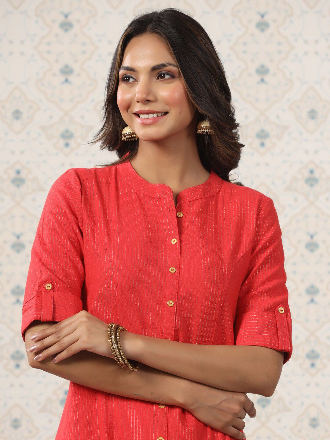 Dhiyona OD  Striped Mandarin Collar Roll Up Sleeves Kurta with Palazzos