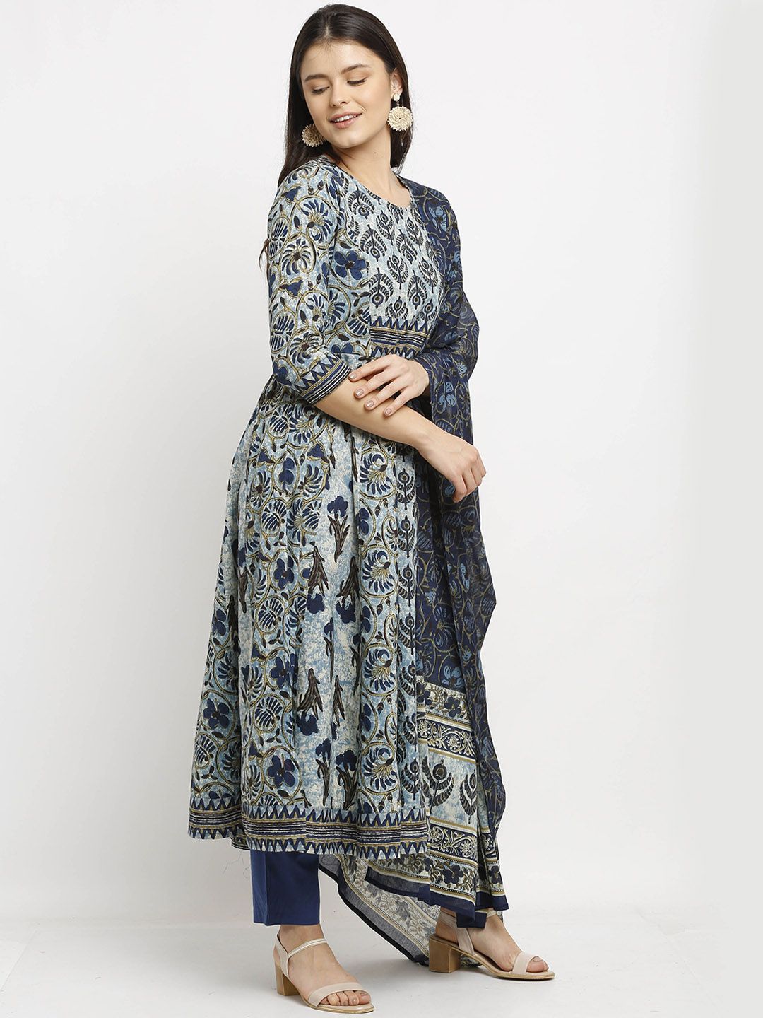 Dhiyona KL Ethnic Motifs Printed Pure Cotton Anarkali Kurta with Trousers & Dupatta