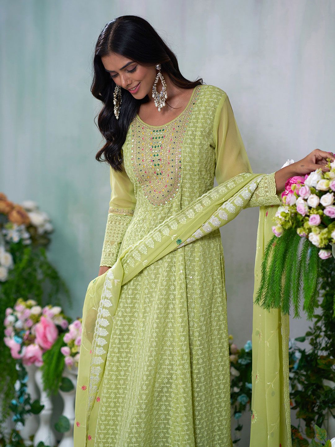Dhiyona CH Ethnic Motifs Embroidered Thread Work Anarkali Kurta With Trousers And Dupatta