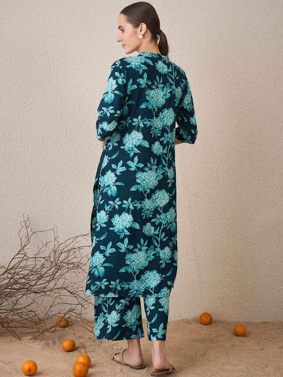 Women Floral Printed Regular Kurta with Palazzos