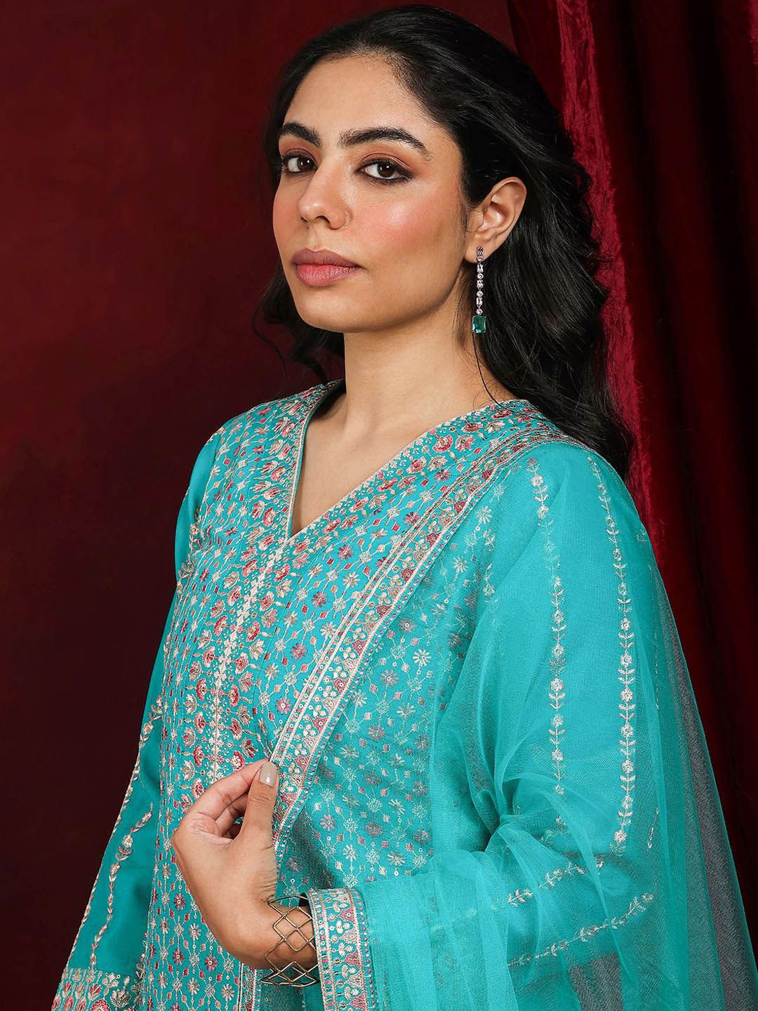 Dhiyona LL Floral Embroidered V-Neck Sequinned Straight Kurta With Palazzos & Dupatta