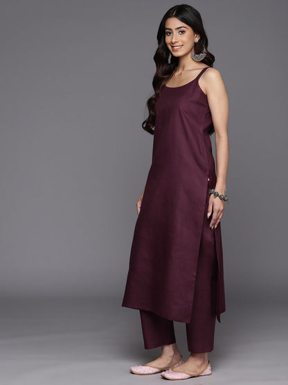 Violet Violet Solid Sleeveless Kurta With Trousers & Bandhani Printed Dupatta