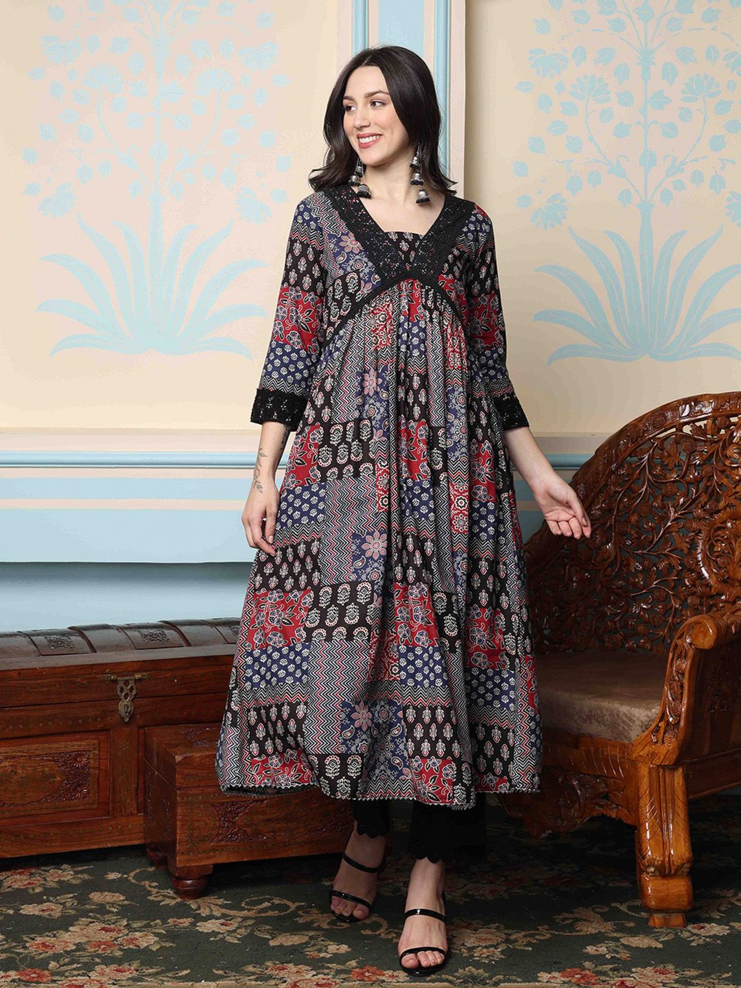 Dhiyona IS Women's V-Neck Floral Printed Empire Pure Cotton A-Line Kurta with Trousers