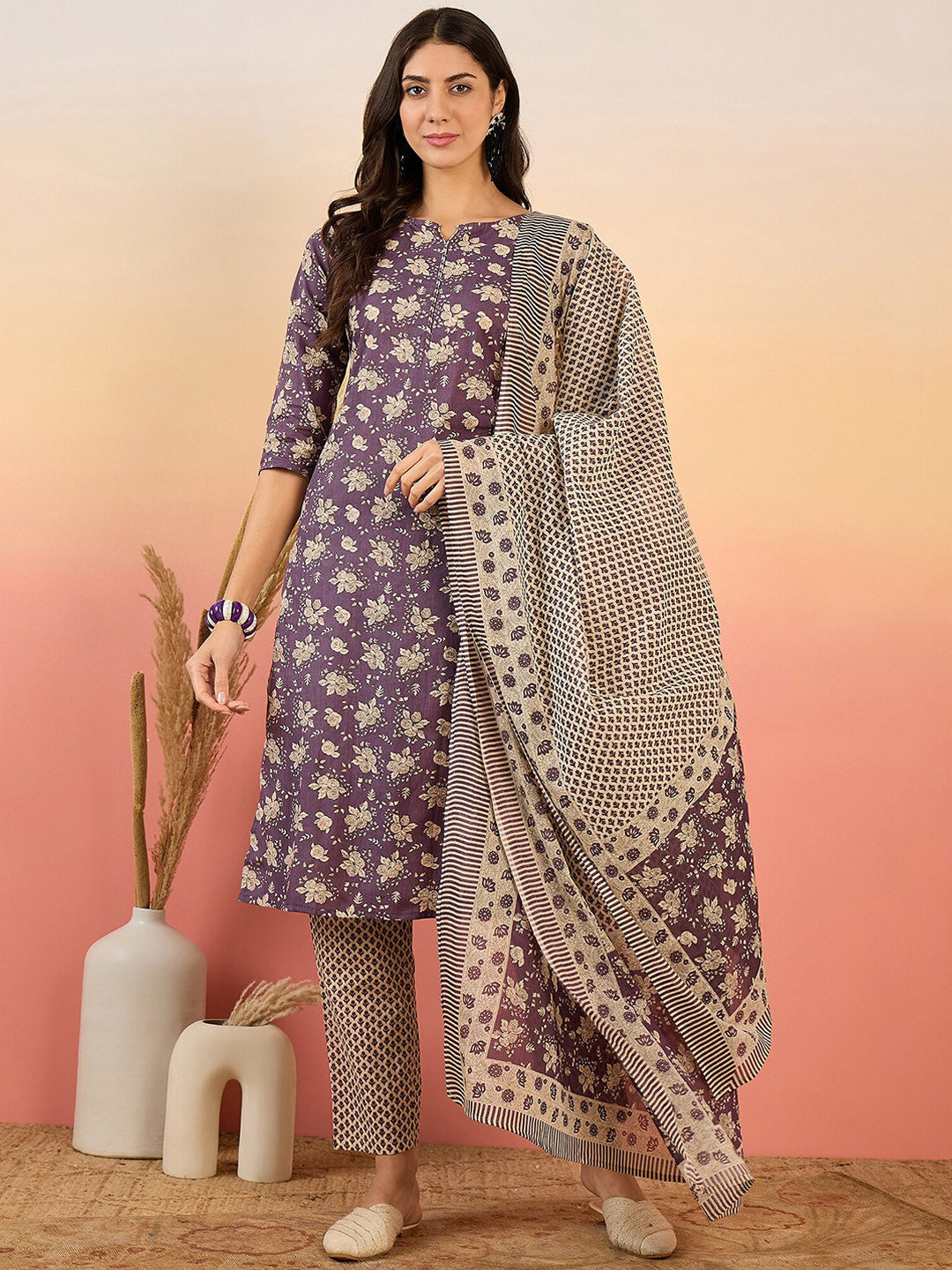 Women Floral Printed Regular Pure Cotton Kurta with Trousers & With Dupatta