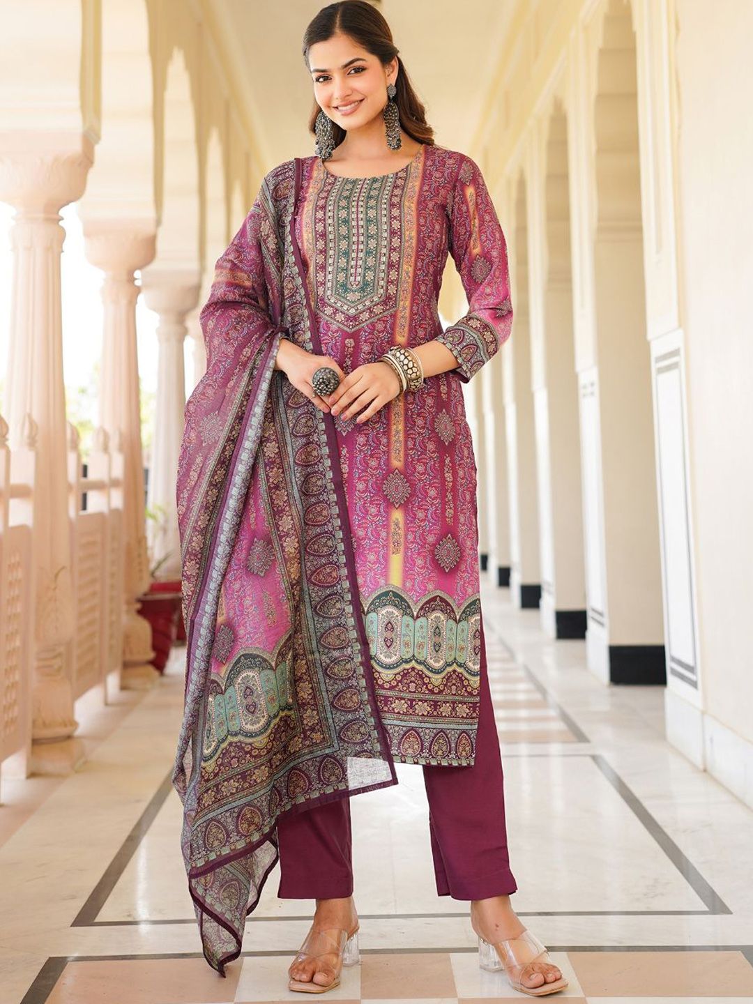 Dhiyona KL Floral Printed Round Neck Straight Kurta With Trousers And Dupatta
