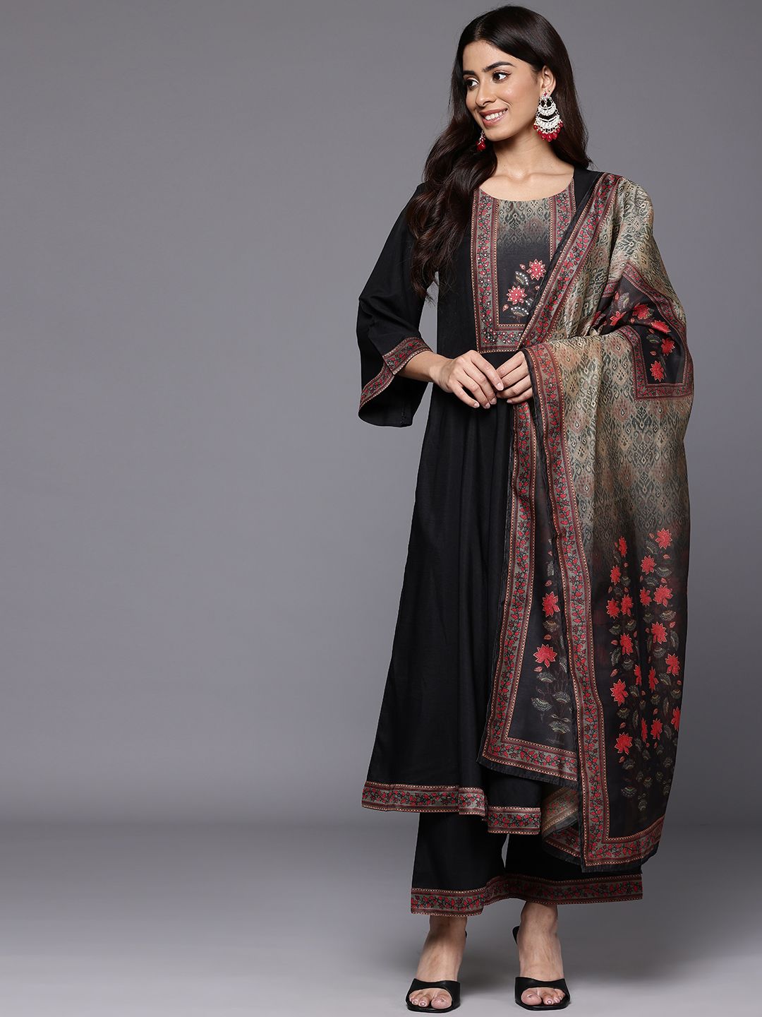 Dhiyona VA Women's Floral Yoke Design Sequinned Kurta with Trousers & Dupatta