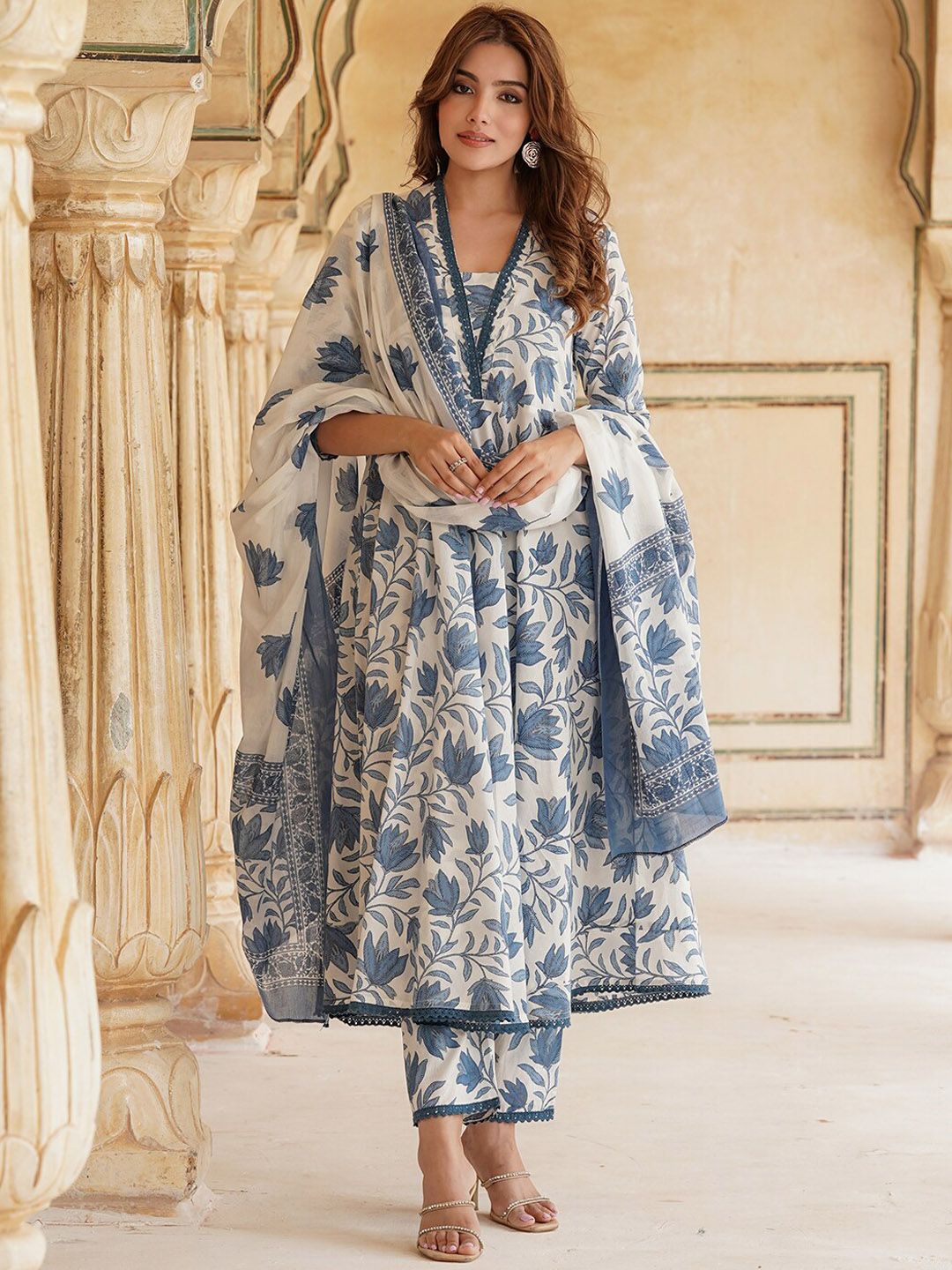 Dhiyona KL Floral Printed Pure Cotton Anarkali Kurta With Trousers & Dupatta