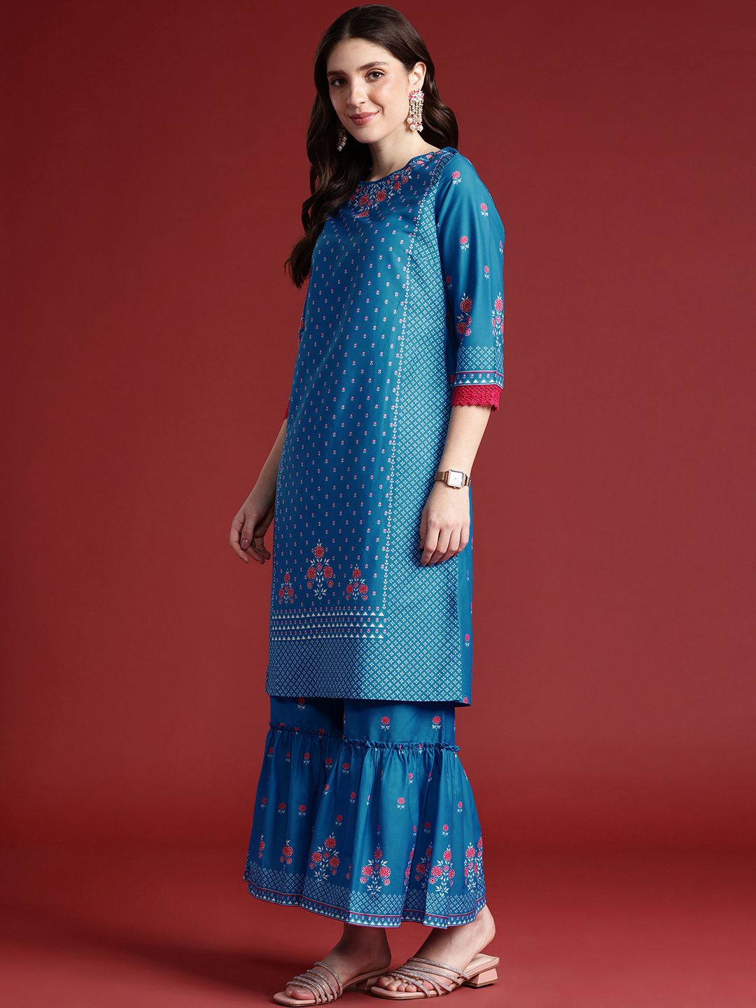Dhiyona AN Women Floral Printed Regular Kurta With Sharara & Dupatta