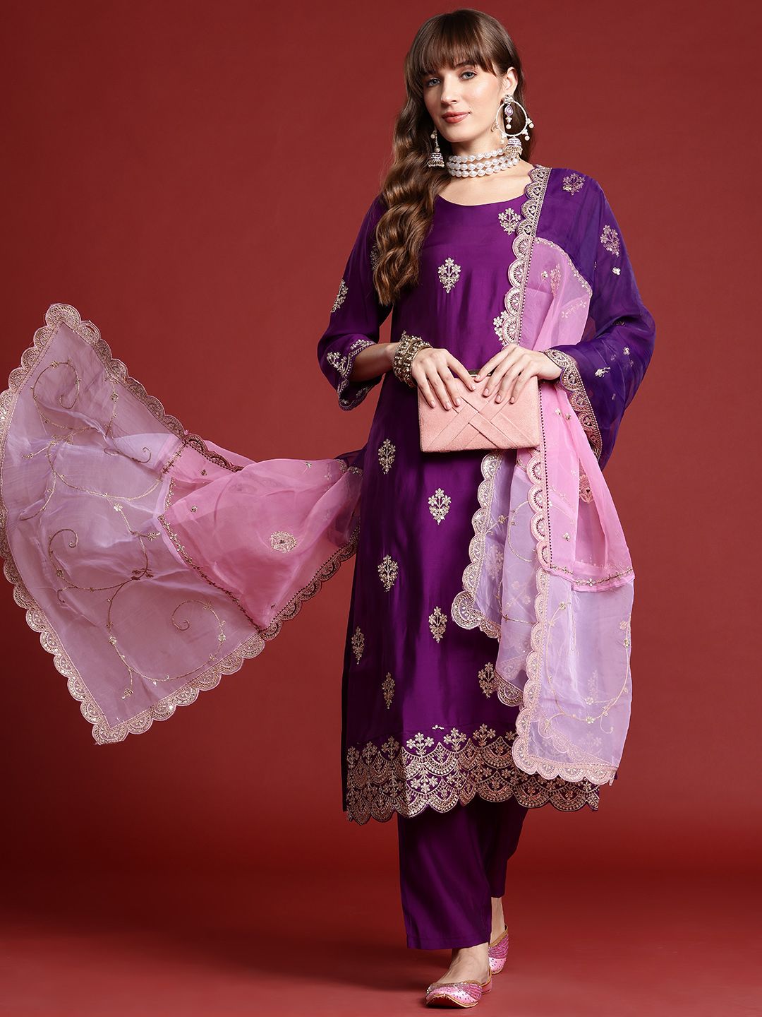 Dhiyona IE Ethnic Motifs Embroidered Kurta With Trousers & Dupatta