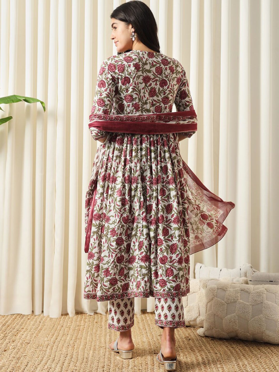Dhiyona KL Floral Printed Pure Cotton Empire Kurta With Trouser & Dupatta