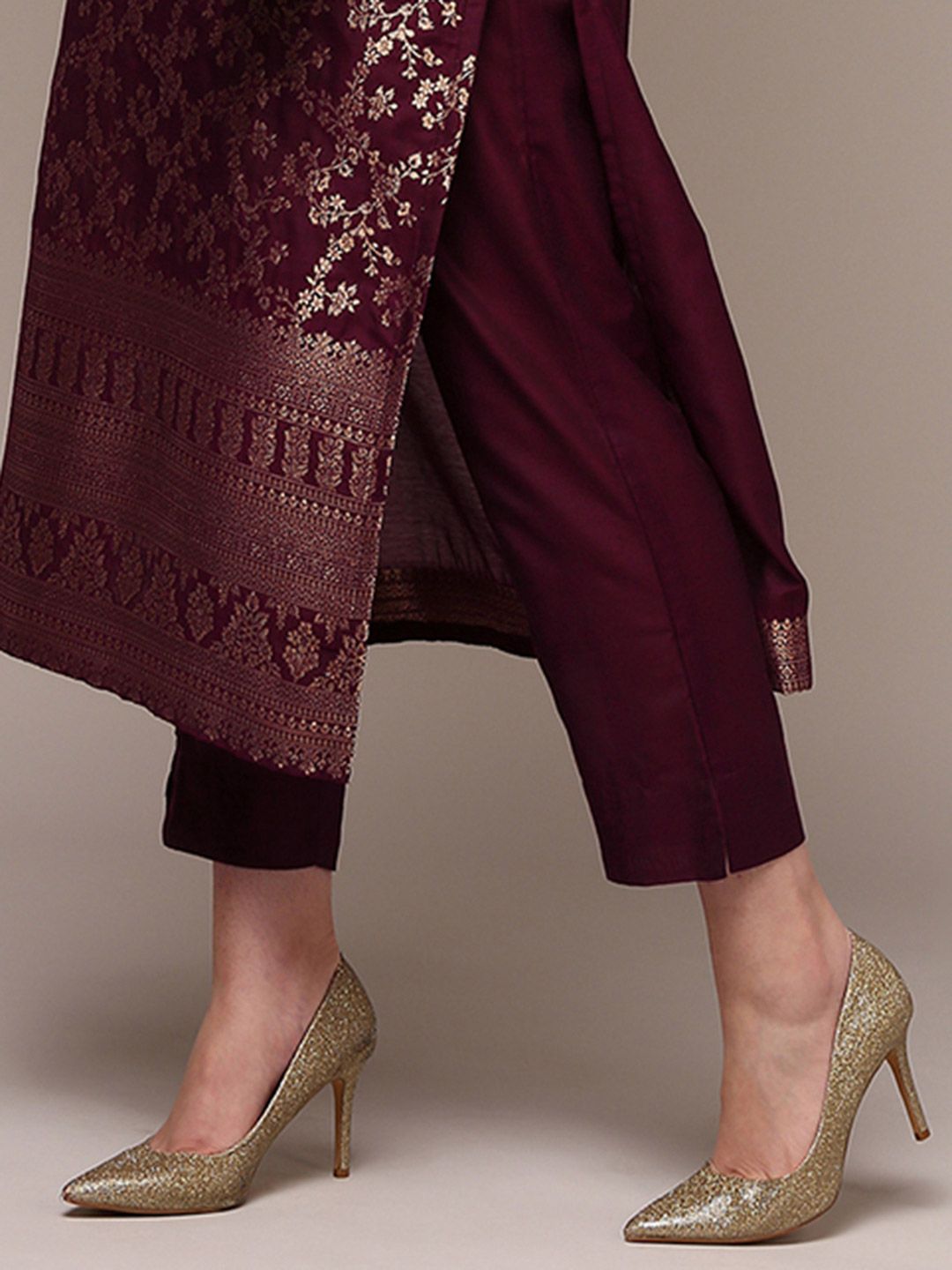 Dhiyona KL Floral Woven Design Zari Straight Kurta With Trousers & Dupatta