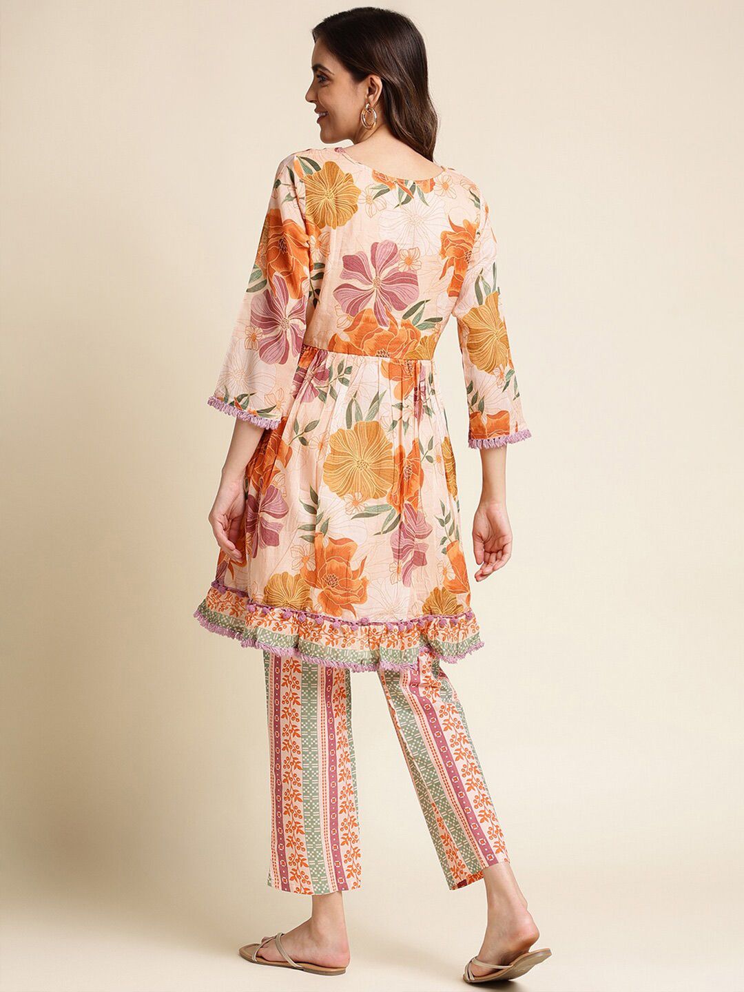 Dhiyona IS Women's Peach Floral Printed Pure Cotton Empire Kurta With Trousers