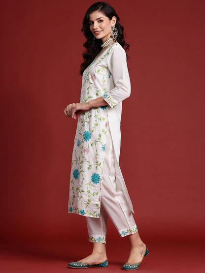 Women Floral Embroidered Thread Work Kurta With Trousers & Dupatta