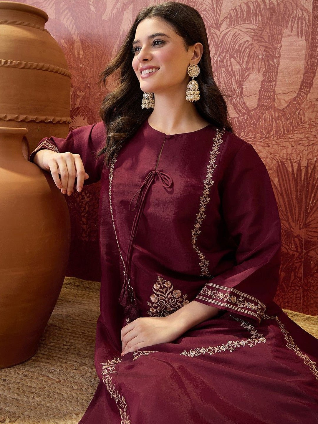 Embroidered Round-Neck Kurta & Harem Pants