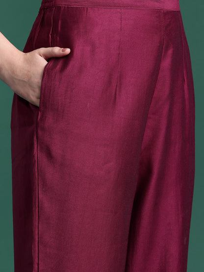 Women Embroidered Straight Kurta Set