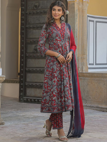 Dhiyona RR Women's Paisley Printed Mandarin Collar Cotton A-Line Kurta With Trousers & Dupatta